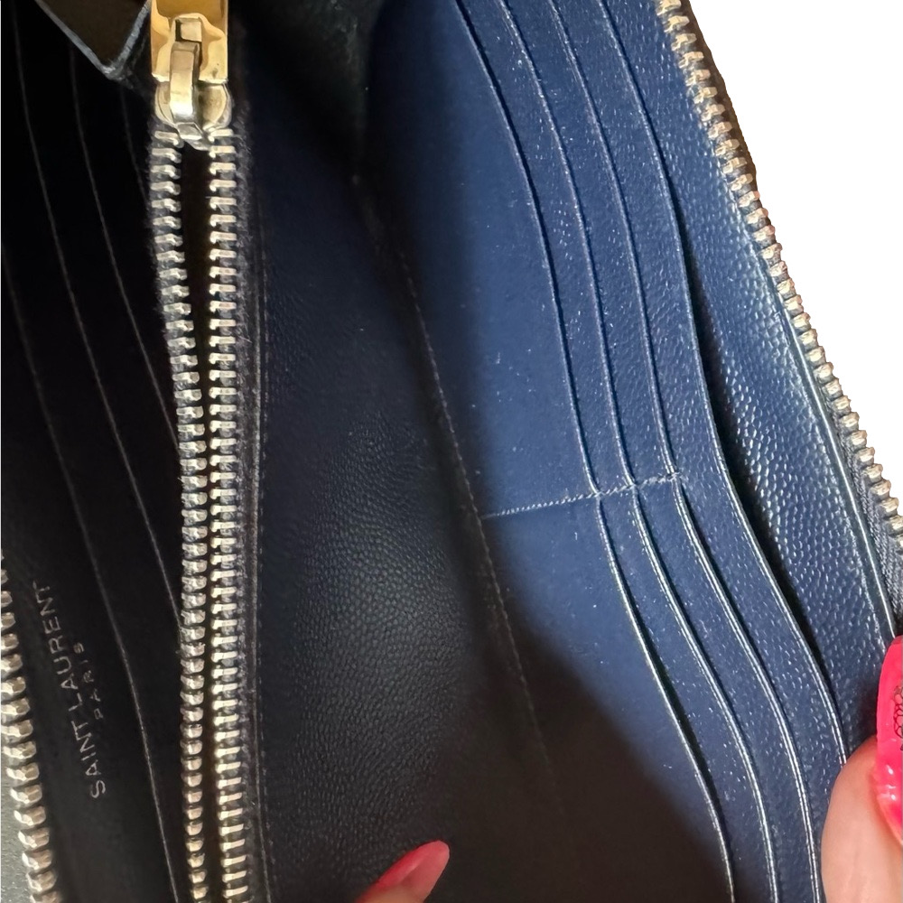 Yves Saint Laurent RARE NAVY Blue Chevron Quilted Wallet - Picture 10 of 16